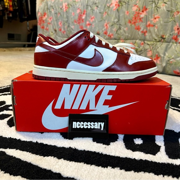 Nike Dunk Low PRM Vintage Team Red Size 11 🚨FINAL DROP🚨 - Picture 5 of 9
